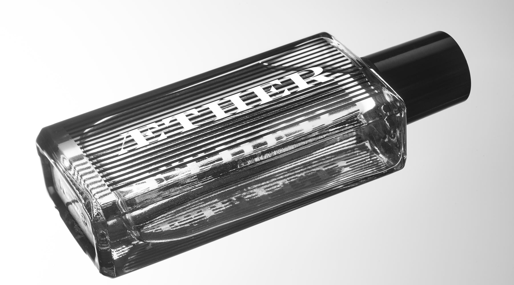 ファッション モダンパフュームを再定義する「Aether（エーテル）」が5/9（金 香水(ユニセックス)
