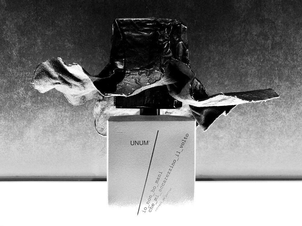 SCULPTURE 香水 ユニークボトル SCULPTURE 香水 ユニセックス - メルカリ