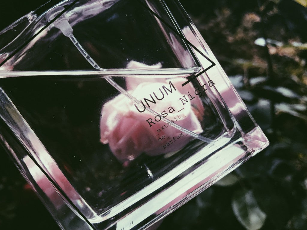 薔薇の香り（A/W） – 香水通販 NOSE SHOP