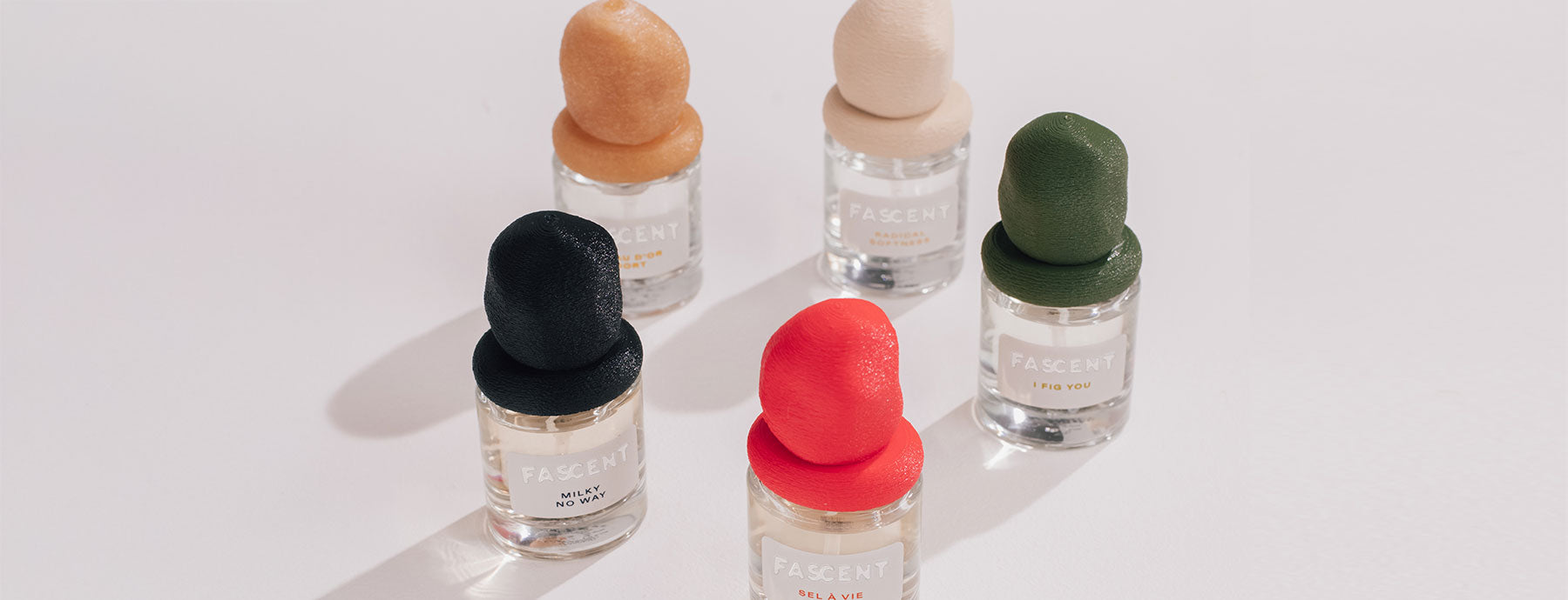 FASCENT ロードールドール 30ml ひとつの香りを一生まとい続ける時代”は過去のものに。もっと