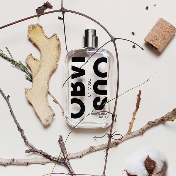 オンライン限定・新ブランド！】白いTシャツのようなシンプルな香水