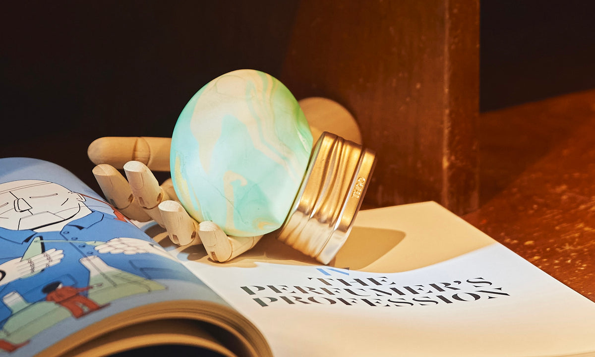 Heretic Parfumより7月7日、新作ダーティ ピーチが登場！さらに数量