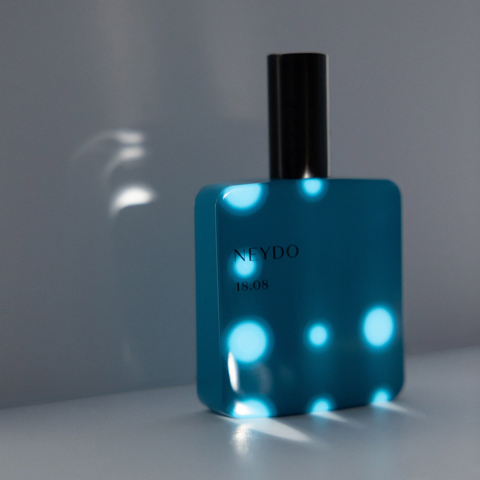 ファー ベリー ファー 18.08｜8月18日 ポールの夢 – NOSE SHOP